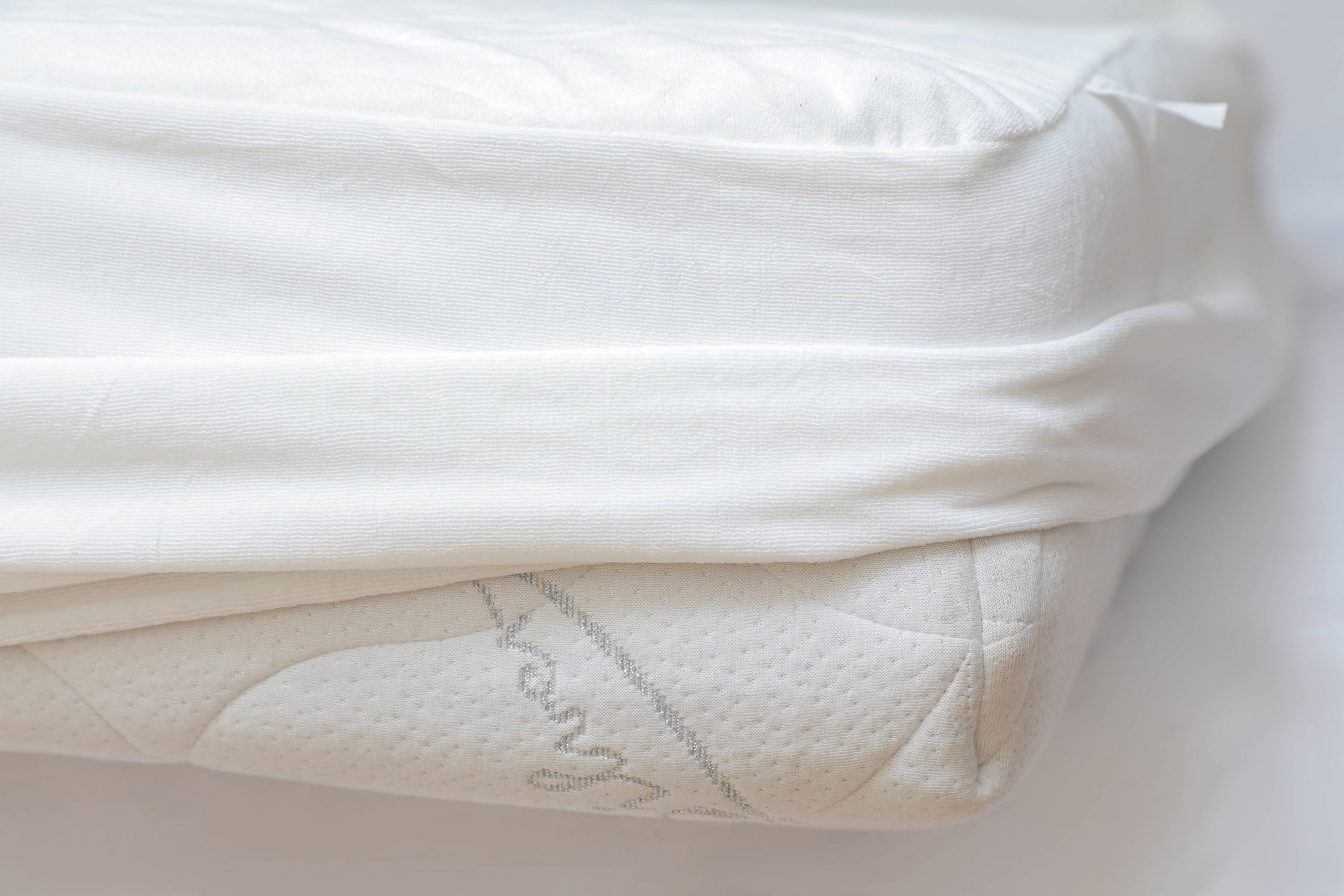 مزایای استفاده از محافظ تشک